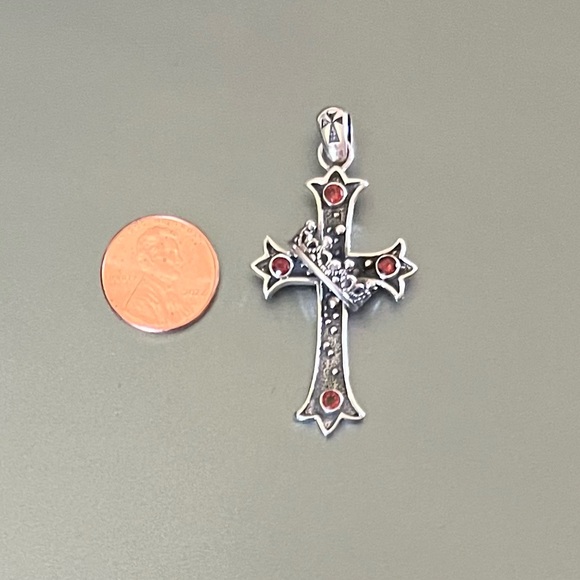 Cross - Picture 4 of 5